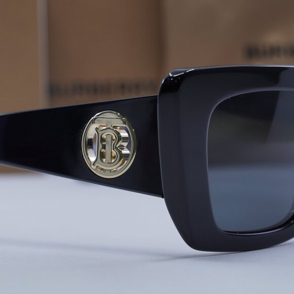 Burberry Daisy BE4344 300187 Cat Eye Sunglasses - Black/Grey main image 7